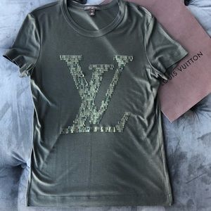 Louis Vuitton Green Sequin Lv Logo Tee Shirt